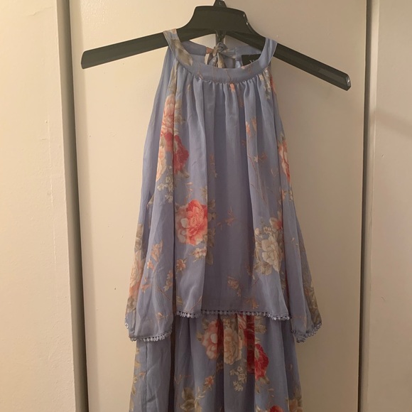 New with tags Floral romper - Picture 3 of 3